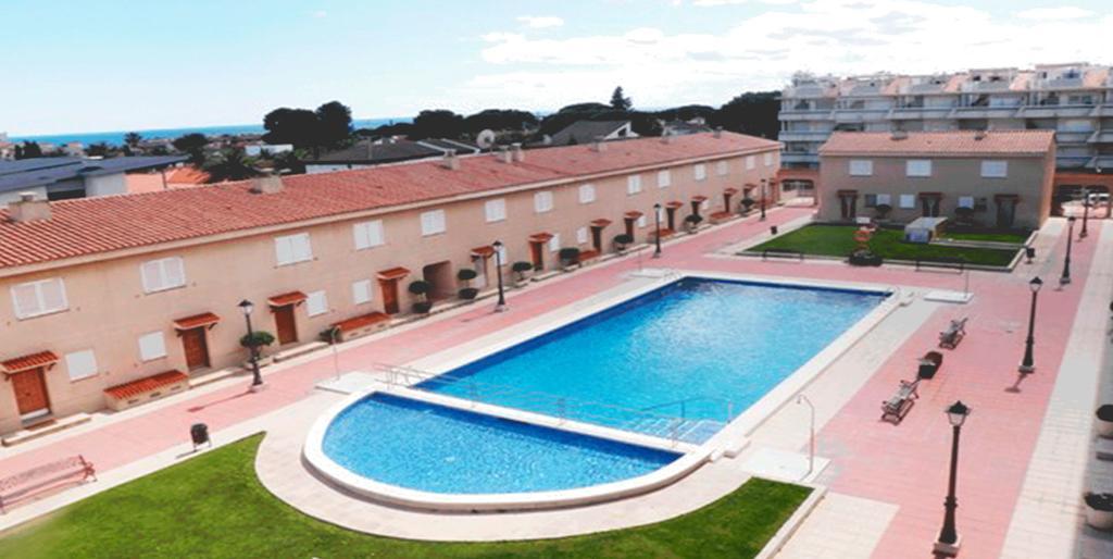 Apartsalou Jupiter アパート *