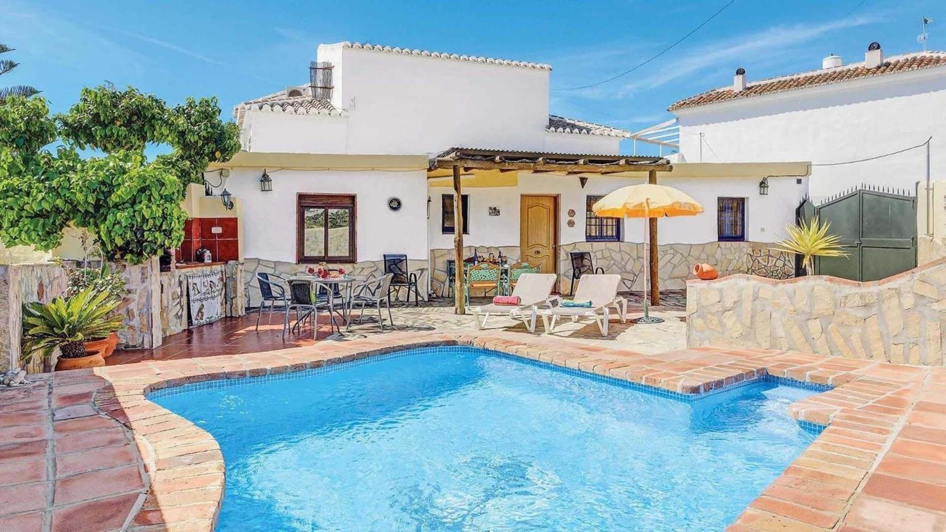 Mit Privatpool Fuer 2 Personen Ca 90 Qm In Nerja, Andalusien Costa Del Sol Holiday home Nerja